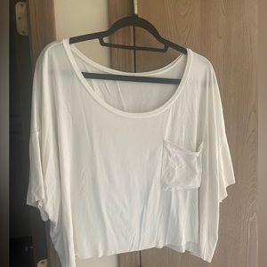 Lulu’s off the shoulder cropped tshirt